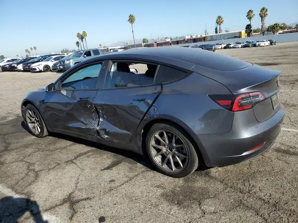 5YJ3E1EA9PF700830 2023 TESLA MODEL 3 - Image 2