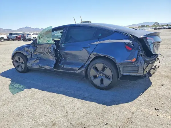 5YJ3E1EA9PF707938 2023 TESLA MODEL 3 - Image 2