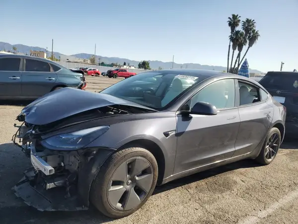 5YJ3E1EA9PF710757 2023 TESLA MODEL 3 - Image 1