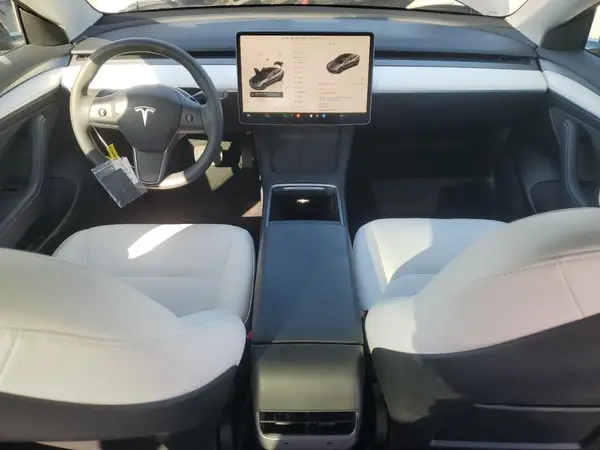 5YJ3E1EA9PF710757 2023 TESLA MODEL 3 - Image 8