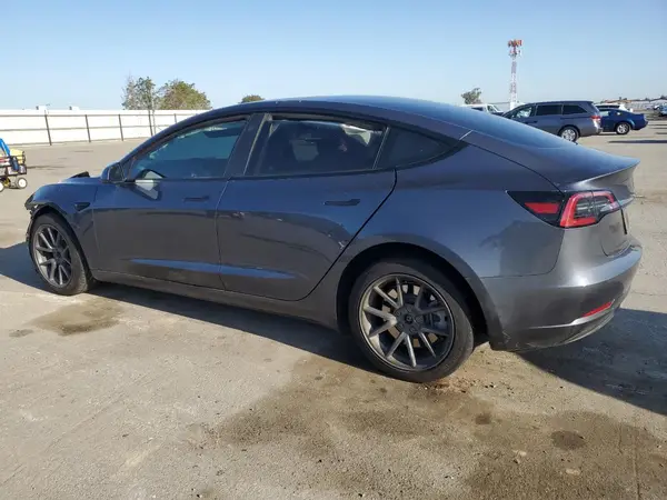 5YJ3E1EA9PF714646 2023 TESLA MODEL 3 - Image 2