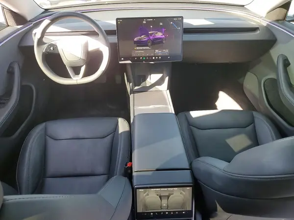 5YJ3E1EA9RF721969 2024 TESLA MODEL 3 - Image 8
