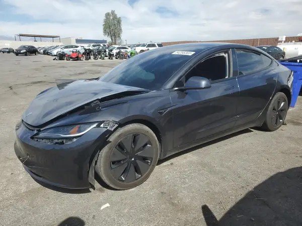 5YJ3E1EA9RF740148 2024 TESLA MODEL 3 - Image 1