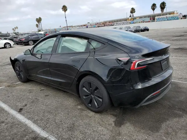 5YJ3E1EA9RF745009 2024 TESLA MODEL 3 - Image 2