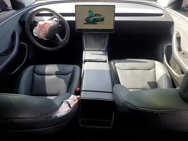 5YJ3E1EA9RF745138 2024 TESLA MODEL 3 - Image 8
