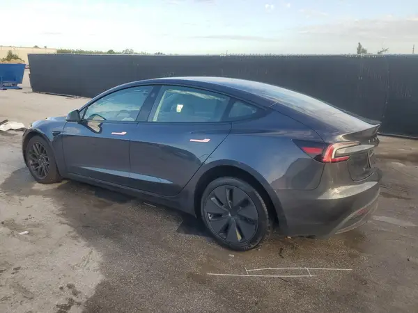 5YJ3E1EA9RF751683 2024 TESLA MODEL 3 - Image 2