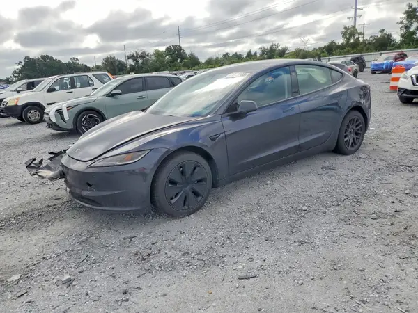 5YJ3E1EA9RF757998 2024 TESLA MODEL 3 - Image 1