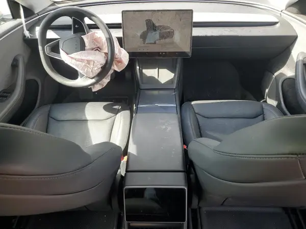 5YJ3E1EA9RF761582 2024 TESLA MODEL 3 - Image 8