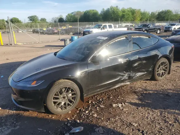 5YJ3E1EA9RF763168 2024 TESLA MODEL 3 - Image 1
