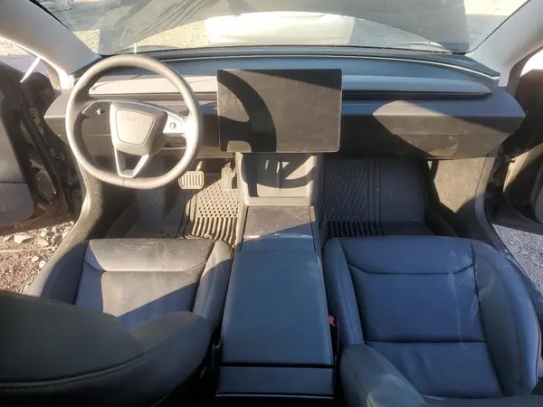 5YJ3E1EA9RF763168 2024 TESLA MODEL 3 - Image 8