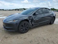 5YJ3E1EA9RF765552 2024 TESLA MODEL 3
