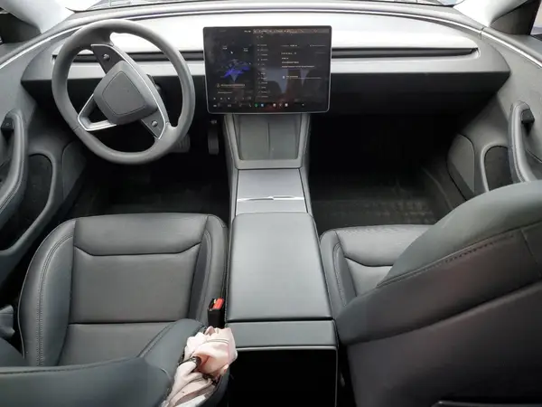 5YJ3E1EA9RF765552 2024 TESLA MODEL 3 - Image 8