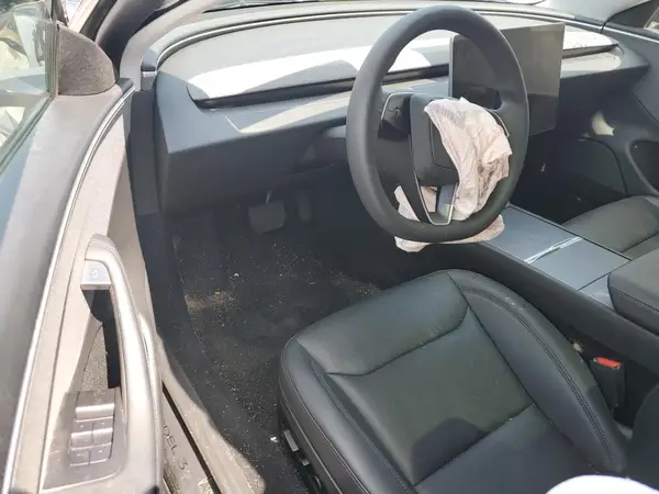 5YJ3E1EA9RF766538 2024 TESLA MODEL 3 - Image 8