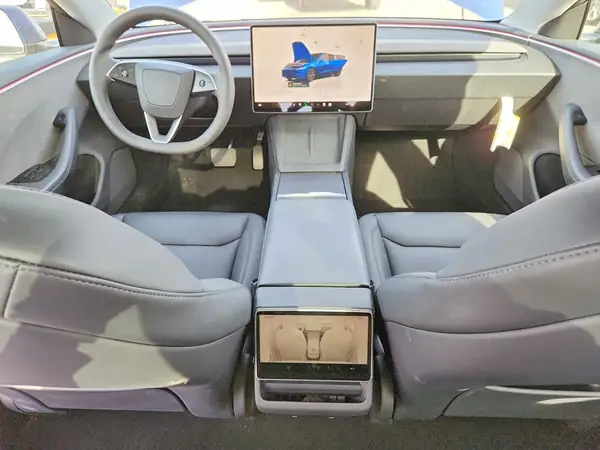5YJ3E1EA9RF768287 2024 TESLA MODEL 3 - Image 8