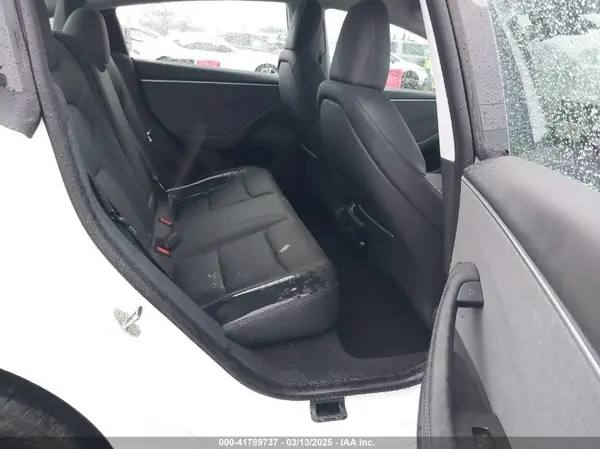 5YJ3E1EA9RF782688 2024 TESLA MODEL 3 - Image 8