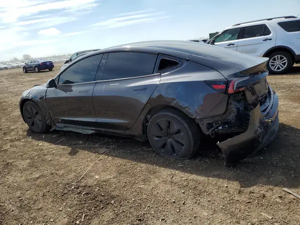 5YJ3E1EA9RF783758 2024 TESLA MODEL 3 - Image 2