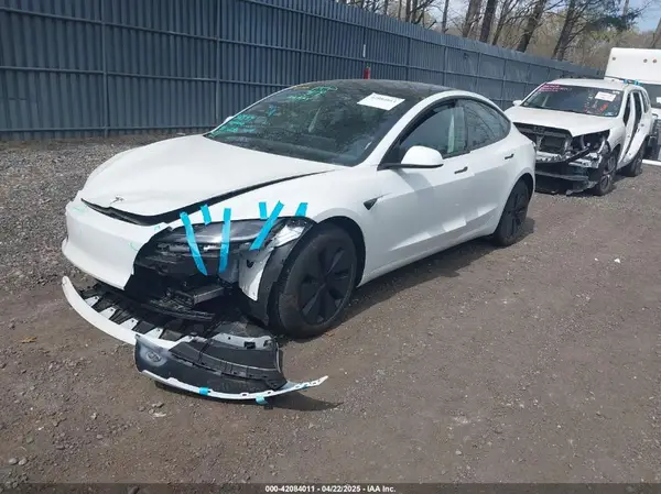 5YJ3E1EA9RF828598 2024 TESLA MODEL 3 - Image 2
