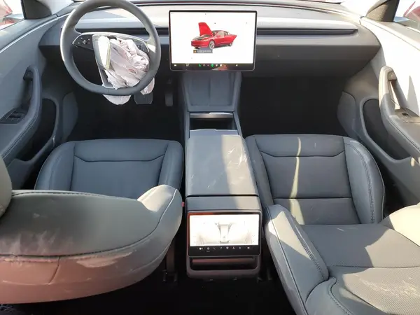 5YJ3E1EA9RF829945 2024 TESLA MODEL 3 - Image 8