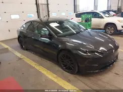 5YJ3E1EA9RF835440 2024 TESLA MODEL 3