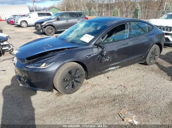 5YJ3E1EA9RF843196 2024 TESLA MODEL 3 - Image 2