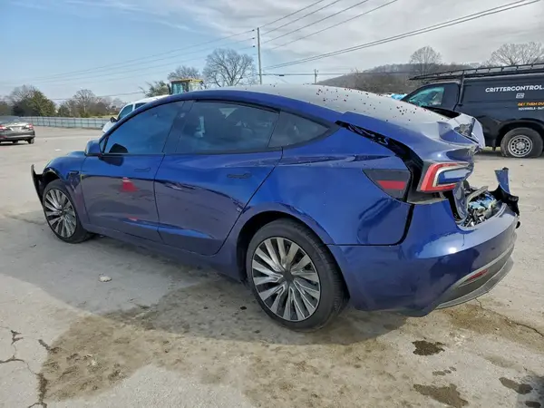 5YJ3E1EA9RF846034 2024 TESLA MODEL 3 - Image 2
