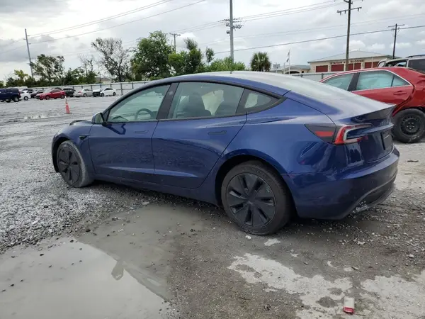 5YJ3E1EA9RF847314 2024 TESLA MODEL 3 - Image 2