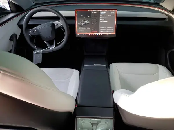 5YJ3E1EA9RF849273 2024 TESLA MODEL 3 - Image 8