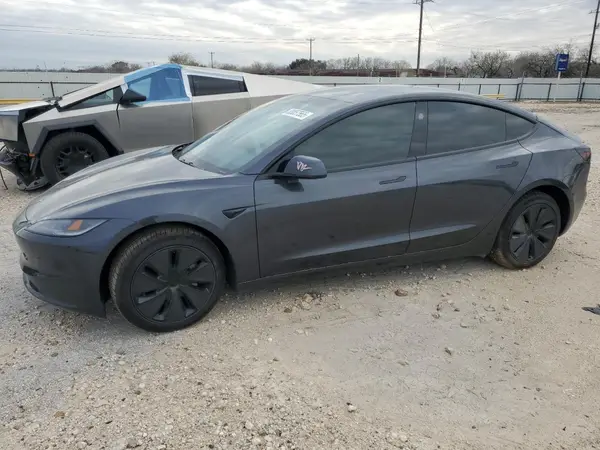5YJ3E1EA9RF861410 2024 TESLA MODEL 3 - Image 1