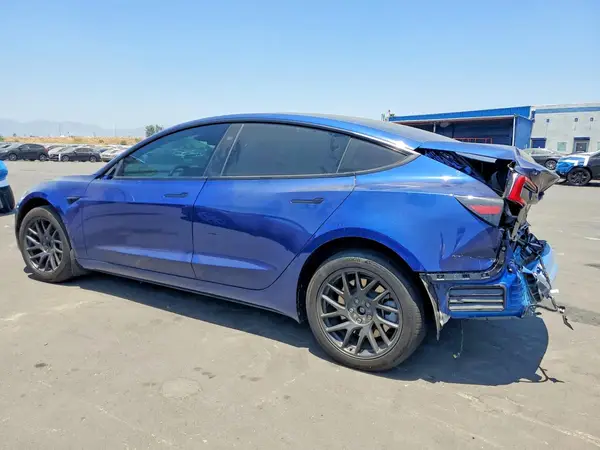 5YJ3E1EA9RF862279 2024 TESLA MODEL 3 - Image 2