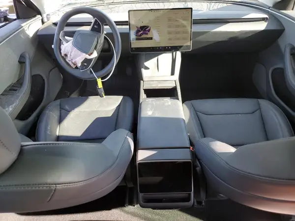 5YJ3E1EA9RF872309 2024 TESLA MODEL 3 - Image 8