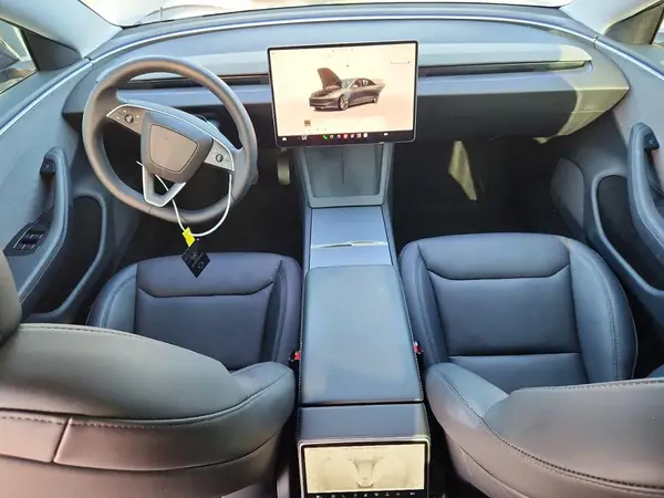5YJ3E1EA9SF015185 2025 TESLA MODEL 3 - Image 8