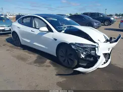 5YJ3E1EA9SF026039 2025 TESLA MODEL 3
