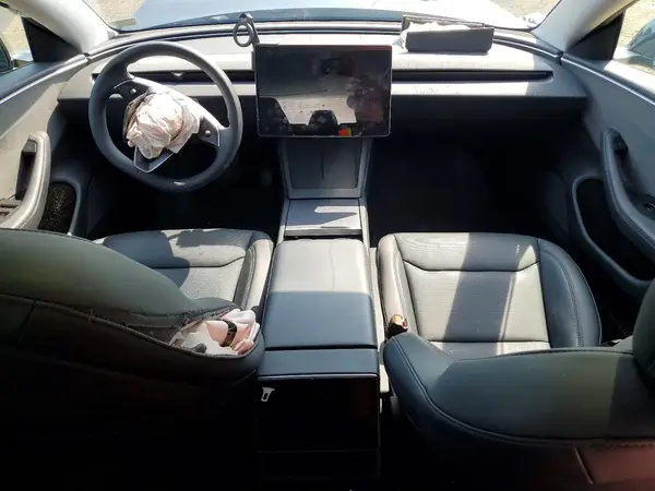 5YJ3E1EA9SF027806 2025 TESLA MODEL 3 - Image 8