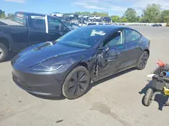 5YJ3E1EA9SF033976 2025 TESLA MODEL 3