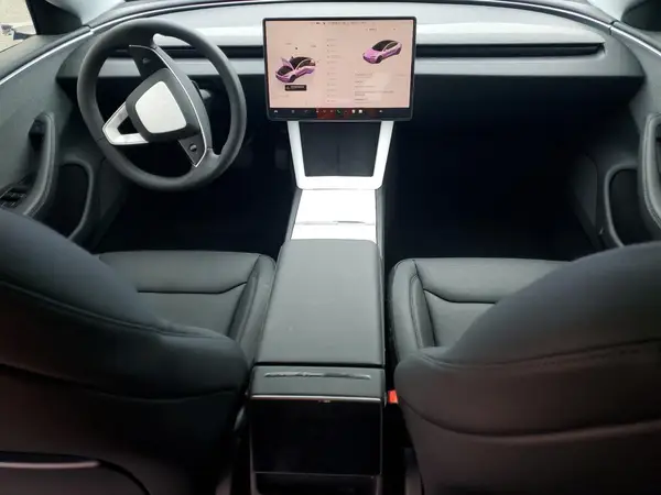 5YJ3E1EA9SF039776 2025 TESLA MODEL 3 - Image 8