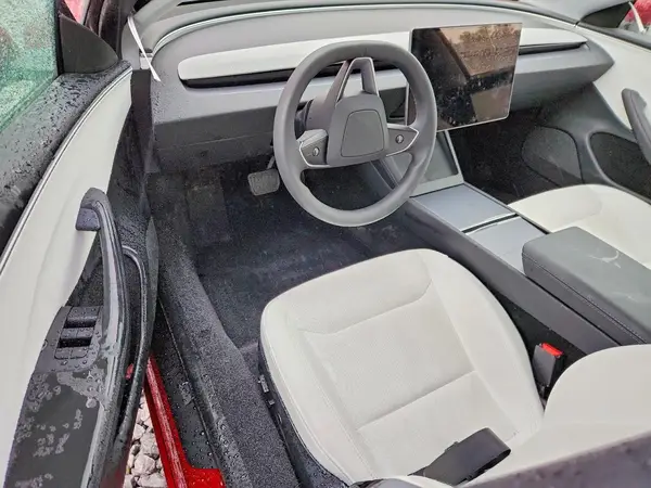5YJ3E1EA9SF041012 2025 TESLA MODEL 3 - Image 8