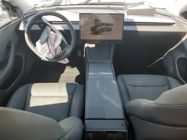 5YJ3E1EA9SF041401 2025 TESLA MODEL 3 - Image 8