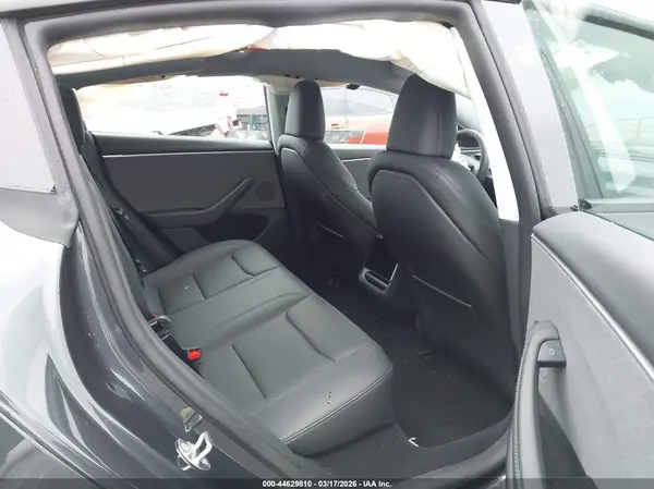 5YJ3E1EA9SF047733 2025 TESLA MODEL 3 - Image 8
