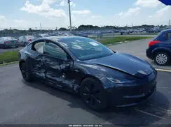 5YJ3E1EA9SF047781 2025 TESLA MODEL 3