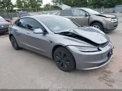 5YJ3E1EA9SF063592 2025 TESLA MODEL 3