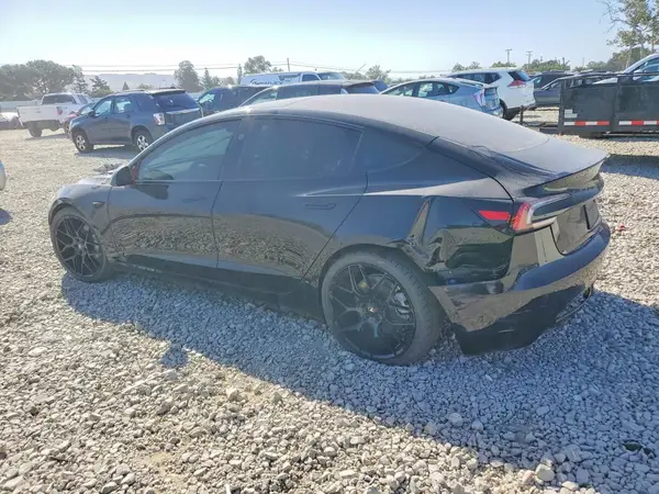 5YJ3E1EA9SF076083 2025 TESLA MODEL 3 - Image 2