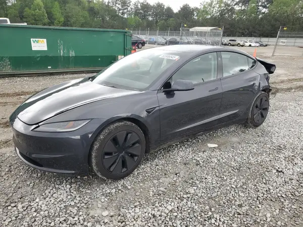 5YJ3E1EA9SF882117 2025 TESLA MODEL 3 - Image 1