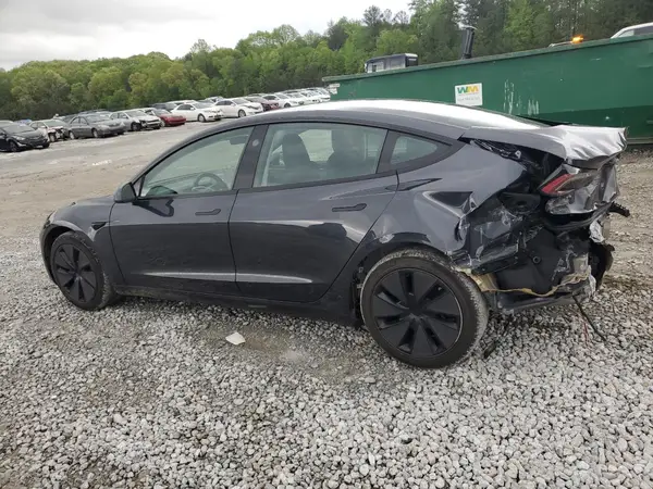 5YJ3E1EA9SF882117 2025 TESLA MODEL 3 - Image 2
