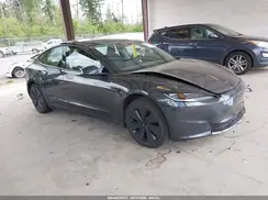 5YJ3E1EA9SF888984 2025 TESLA MODEL 3
