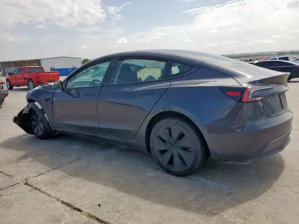 5YJ3E1EA9SF895059 2025 TESLA MODEL 3 - Image 2