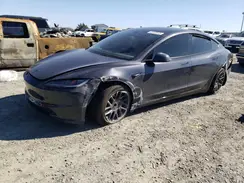 5YJ3E1EA9SF903399 2025 TESLA MODEL 3