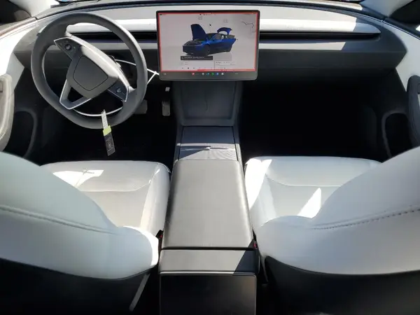 5YJ3E1EA9SF903953 2025 TESLA MODEL 3 - Image 8