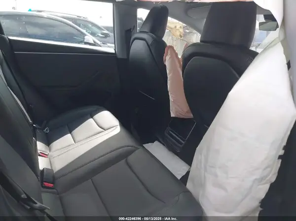 5YJ3E1EA9SF904908 2025 TESLA MODEL 3 - Image 8