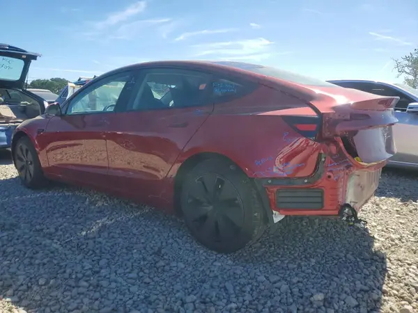 5YJ3E1EA9SF906920 2025 TESLA MODEL 3 - Image 2