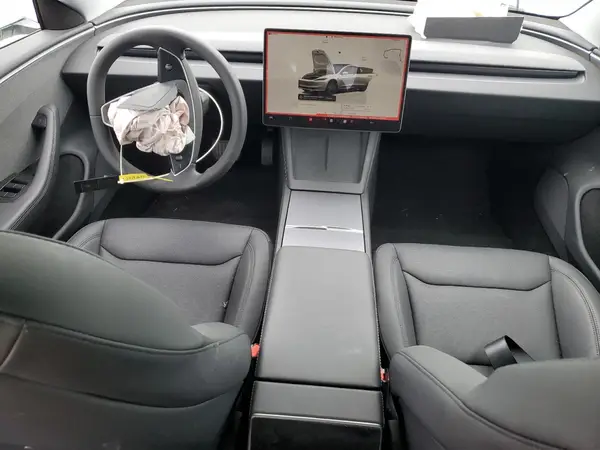 5YJ3E1EA9SF919859 2025 TESLA MODEL 3 - Image 8